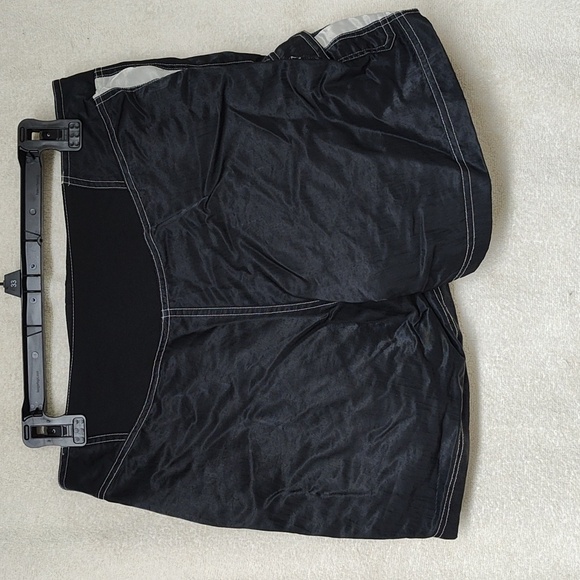 Pearl izumi cycling shorts - Picture 2 of 9